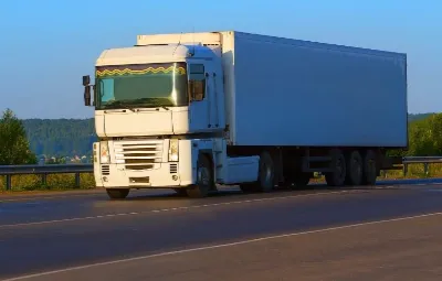 İzmir ile Bahçekapı Arası Öğrenci Eşyası Taşıma